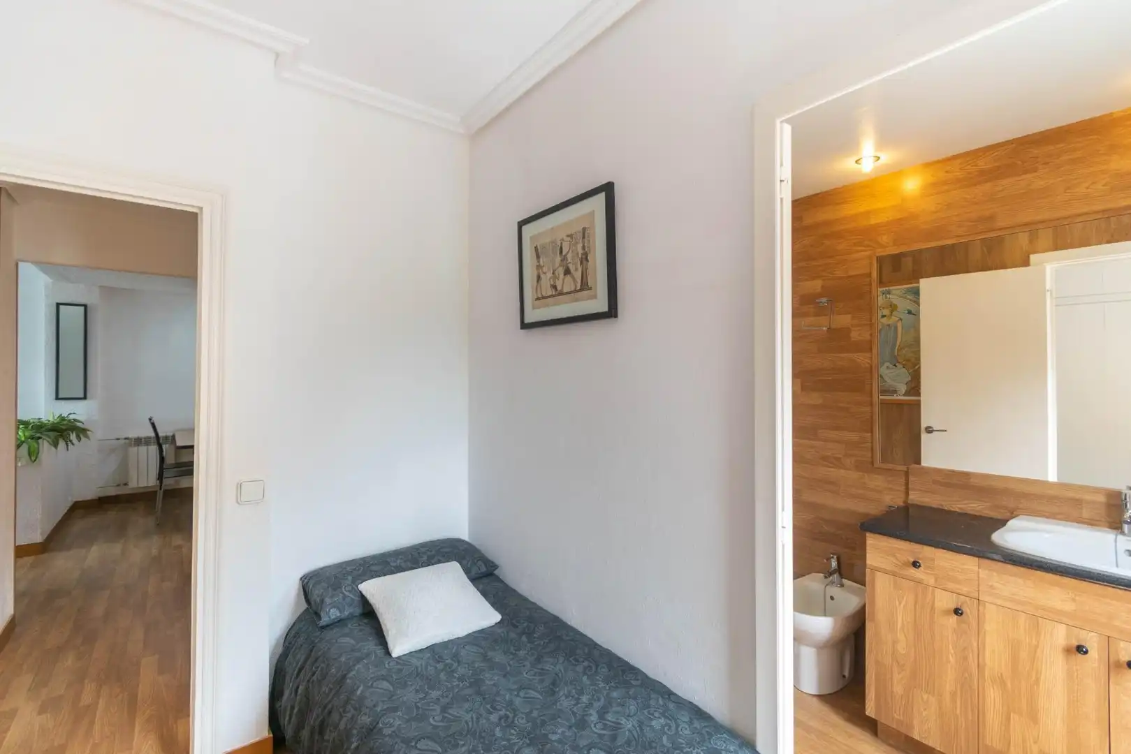 Habitación de Piso en venta en  Pamplona / Iruña con Calefacción, Amueblado y Balcón