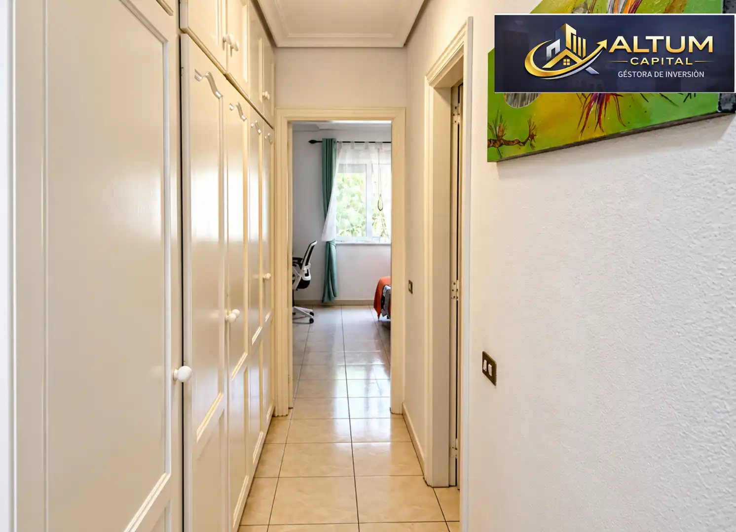 Flat for sale in Cabo Blanco