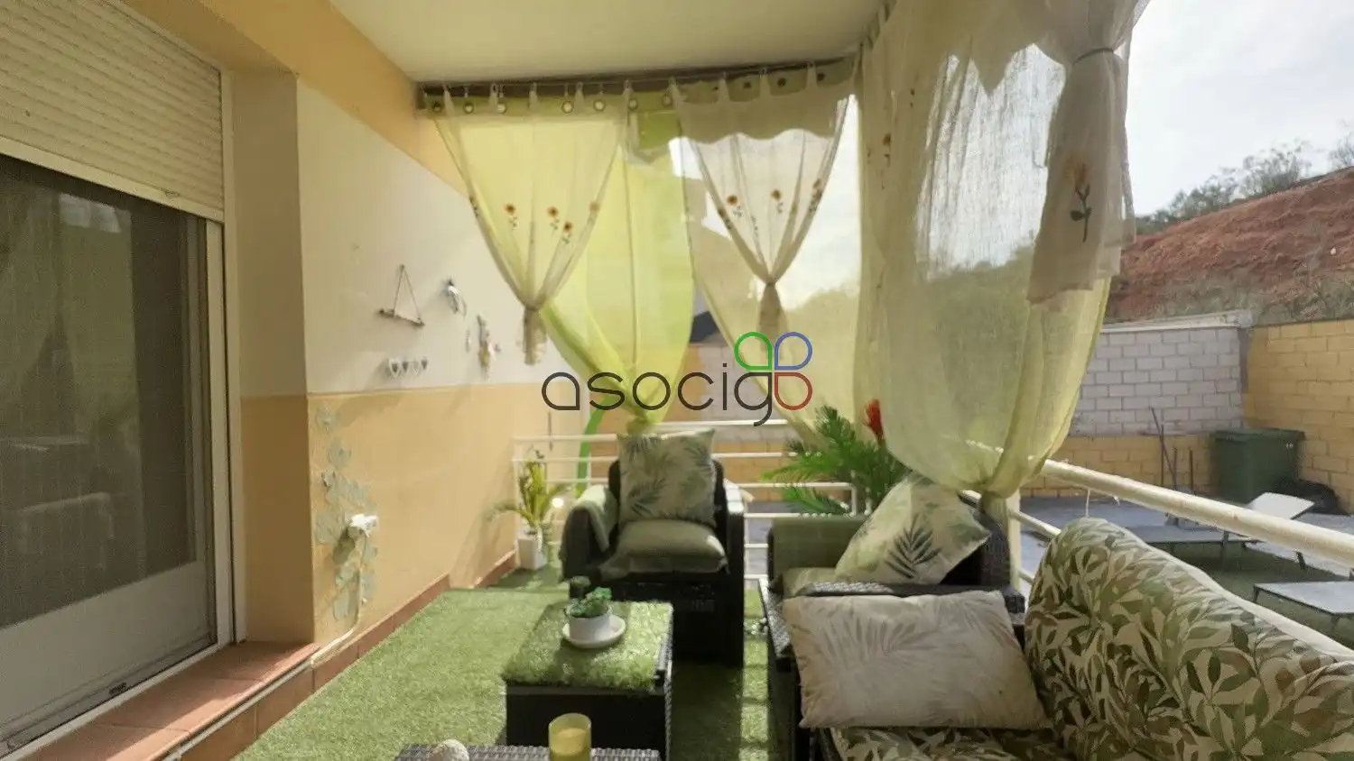 Terraza de Casa adosada en venta en Cabanillas del Campo con Calefacción, Jardín privado y Terraza