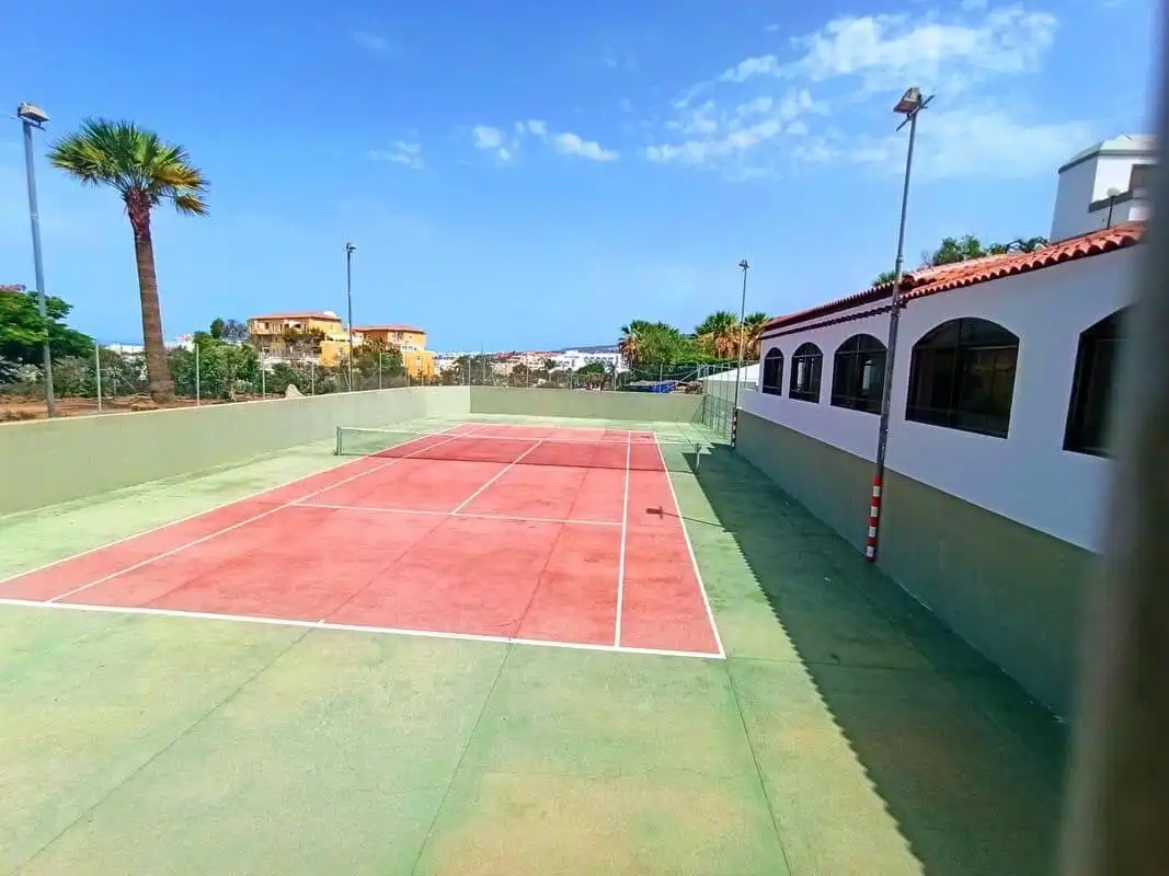 Vista exterior de Apartamento de alquiler en Adeje con Terraza, Amueblado y Lavadora