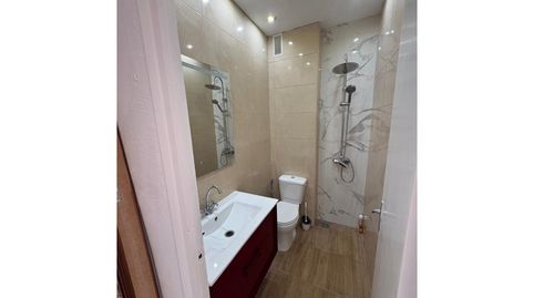 Foto 5 de Piso en venta en Calle Alpera, Almansa, Albacete