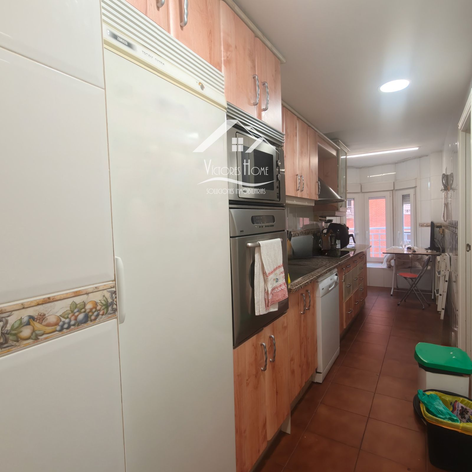 Kitchen of Flat for sale in  Madrid Capital  with Air Conditioner, Heating and Parquet flooring