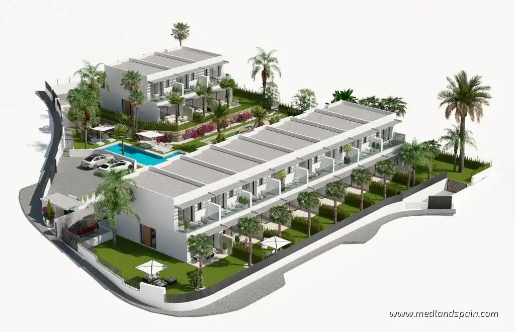 Terraced house with pool for sale in Golf Bahía, imagen 11