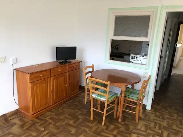 Comedor de Piso en venta en Torreblanca con Terraza, Amueblado y Microondas
