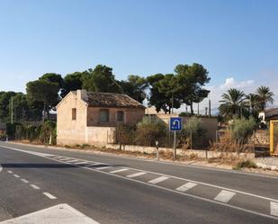 Vista exterior de Casa o xalet en venda en Novelda amb Calefacció, Jardí privat i Terrassa