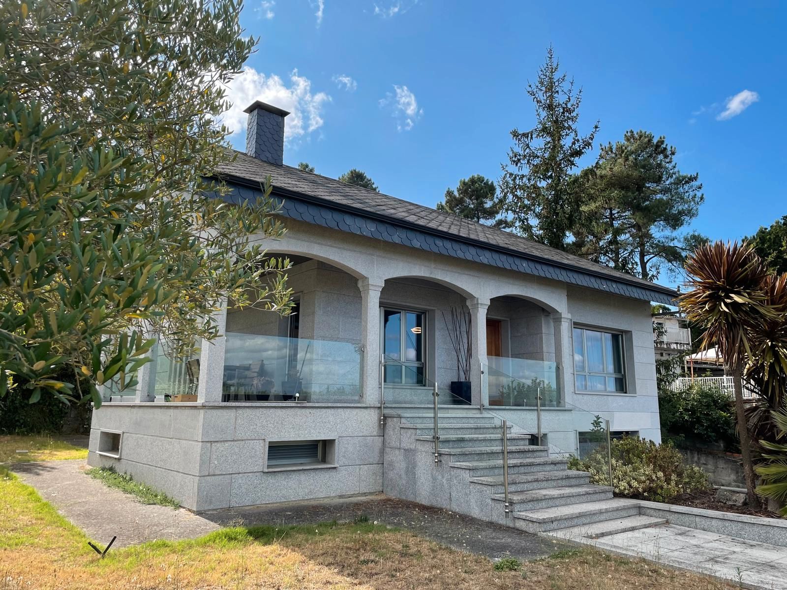 Exterior view of House or chalet for sale in Ourense Capital   with Heating, Private garden and Terrace