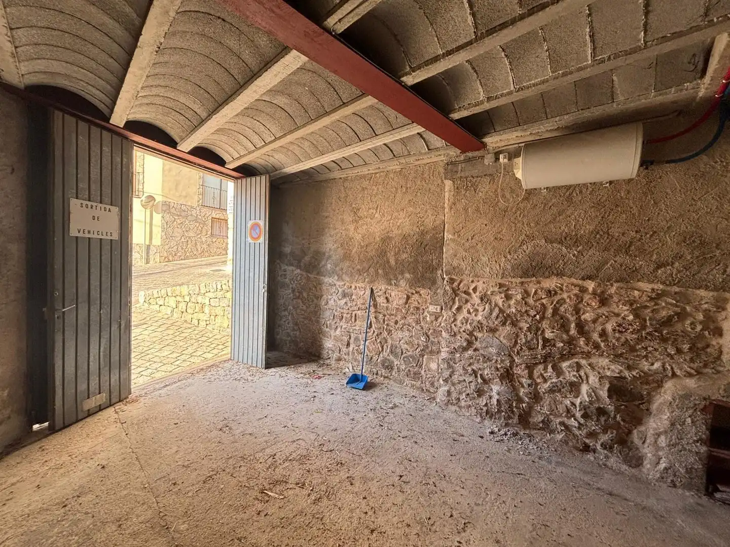 Houses for sale in Alfara de Carles  with Heating, Storage room and Furnished