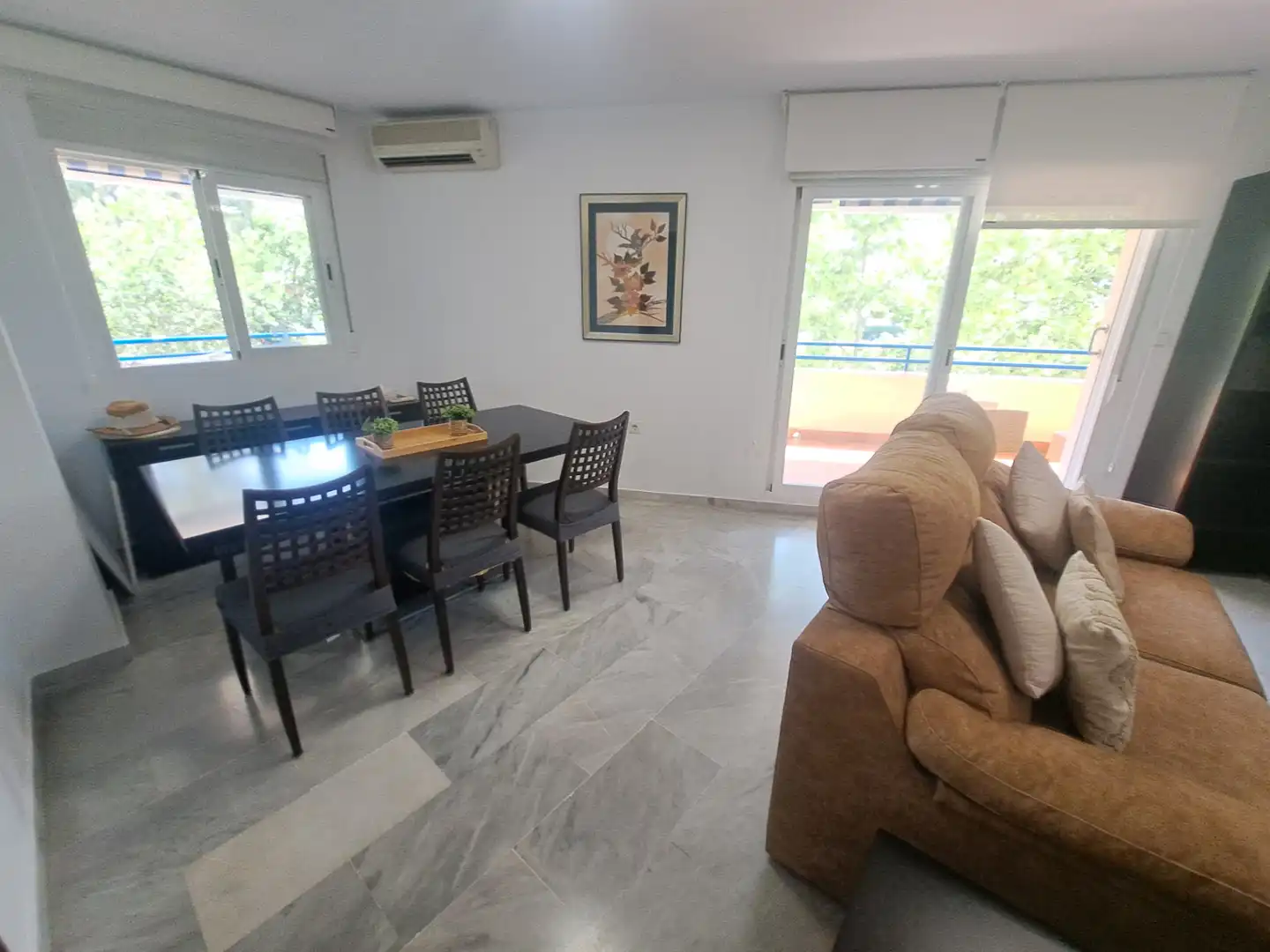 Dining room of Flat for rent in Marbella  with Air Conditioner, Heating and Terrace