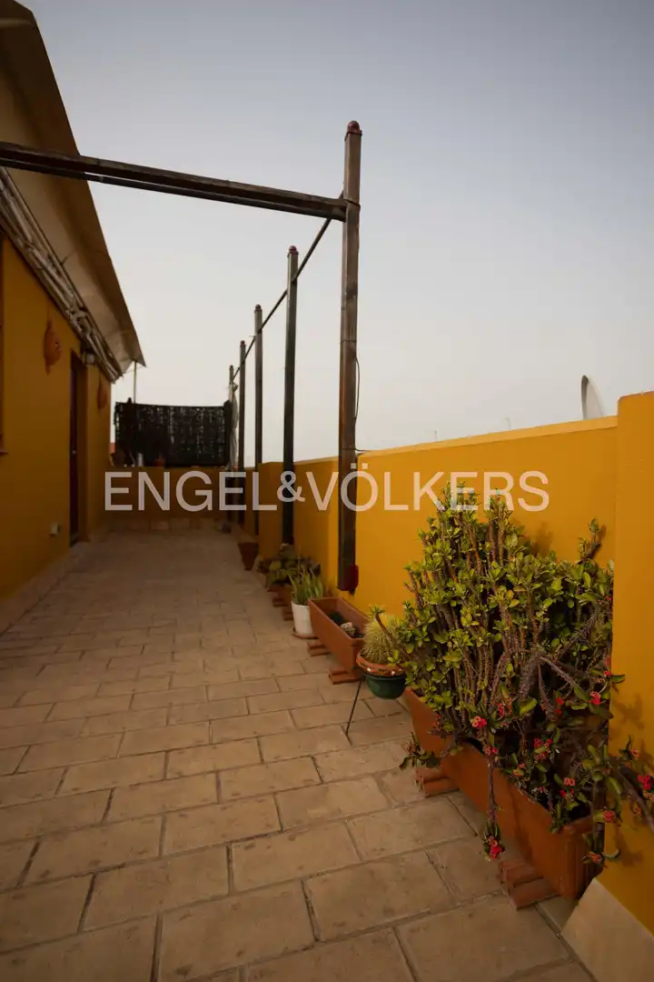 Flat with terrace to rent in Casco Antiguo, imagen 62