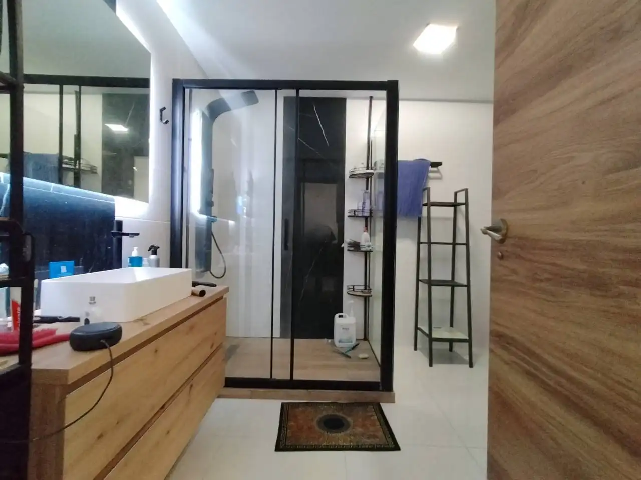 Bany de Casa o xalet en venda en Terrassa amb Aire condicionat, Calefacció i Terrassa
