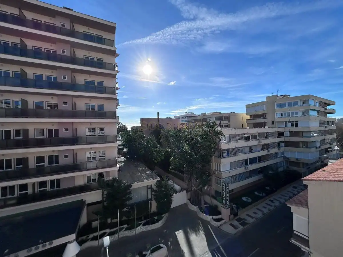 Vivienda con piscina en venta en Los Nidos, imagen 7