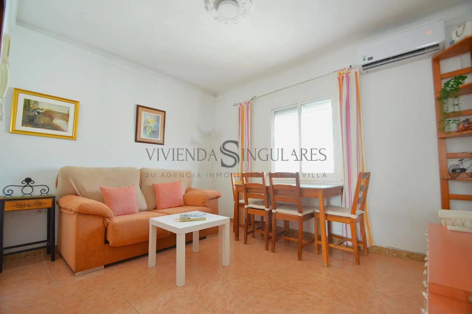 Sala de estar de Piso en venta en Sevilla con Aire acondicionado
