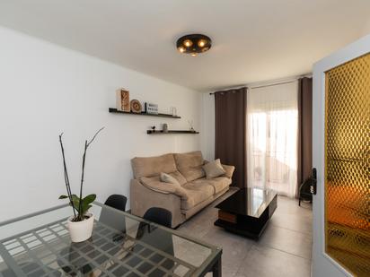 Living room of Flat for sale in Les Franqueses del Vallès  with Terrace and Balcony