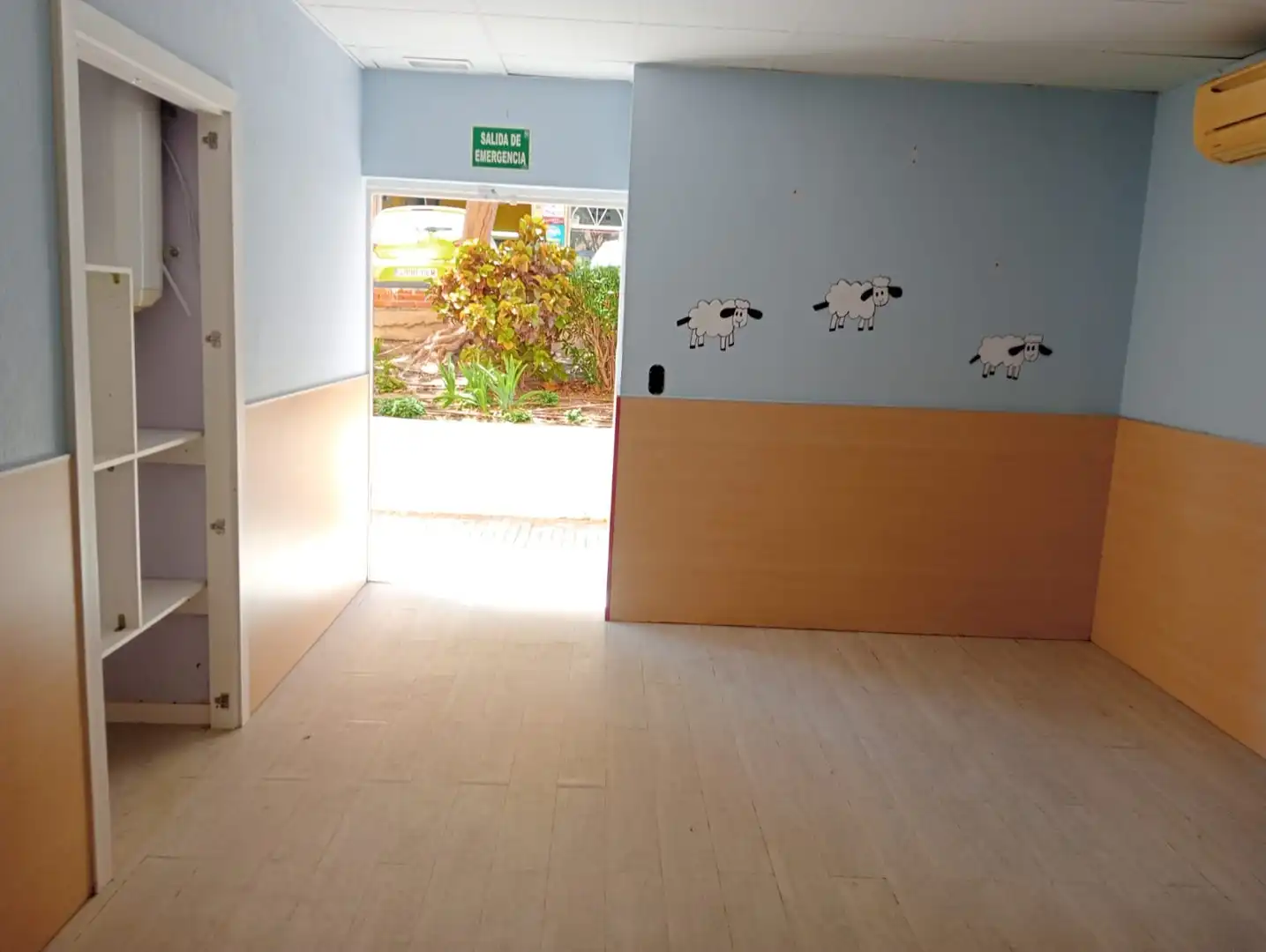 Locale commerciale in vendita a Calle Linda Vista, imagen 8