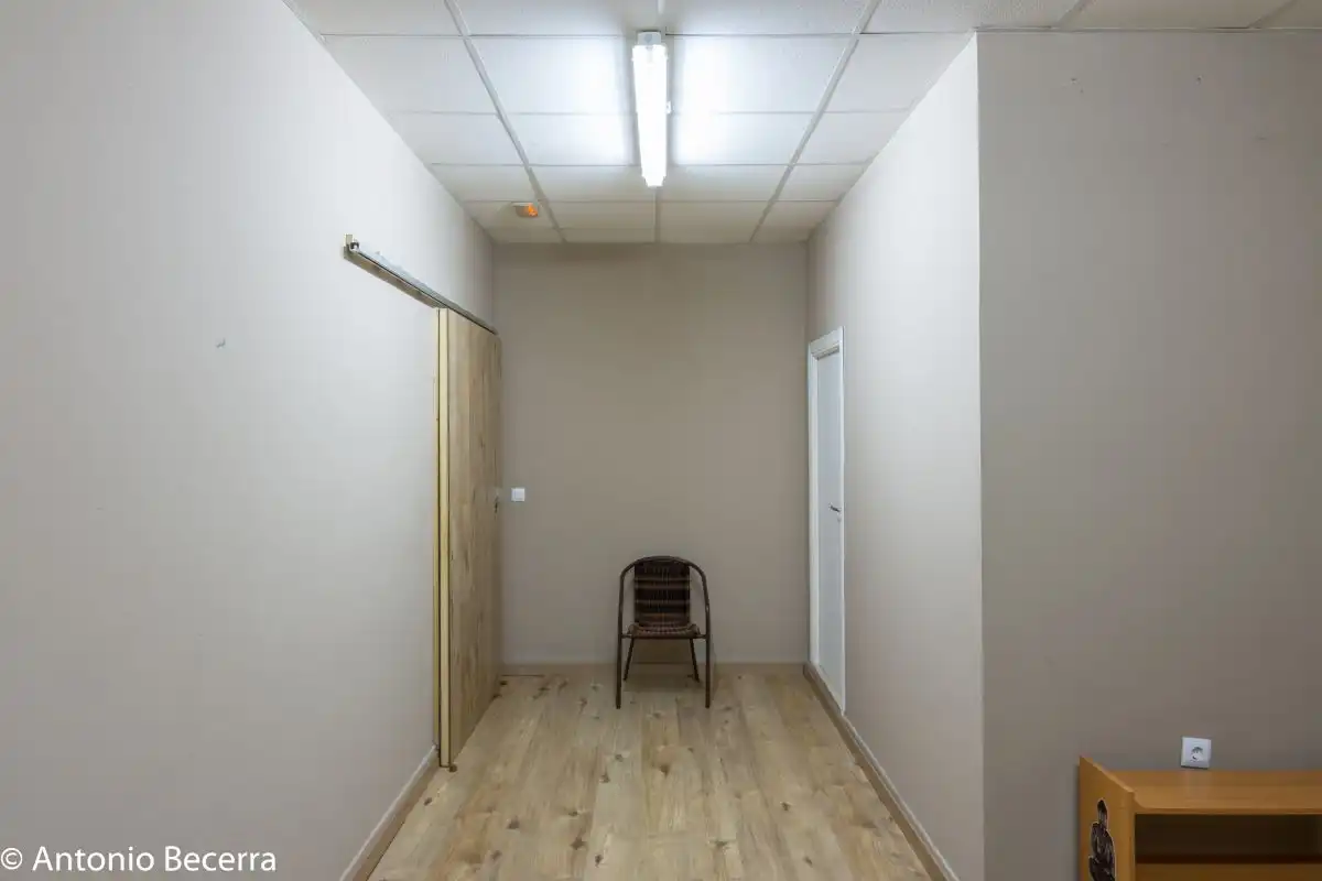 Commercial properties for sale in Espartinas  with Air Conditioner