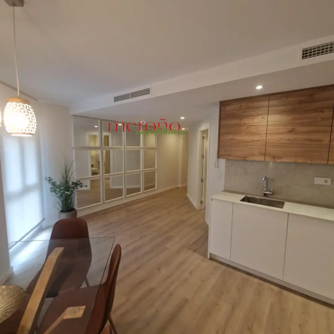 Piso de alquiler en Elche / Elx con Aire acondicionado, Calefacción y Amueblado