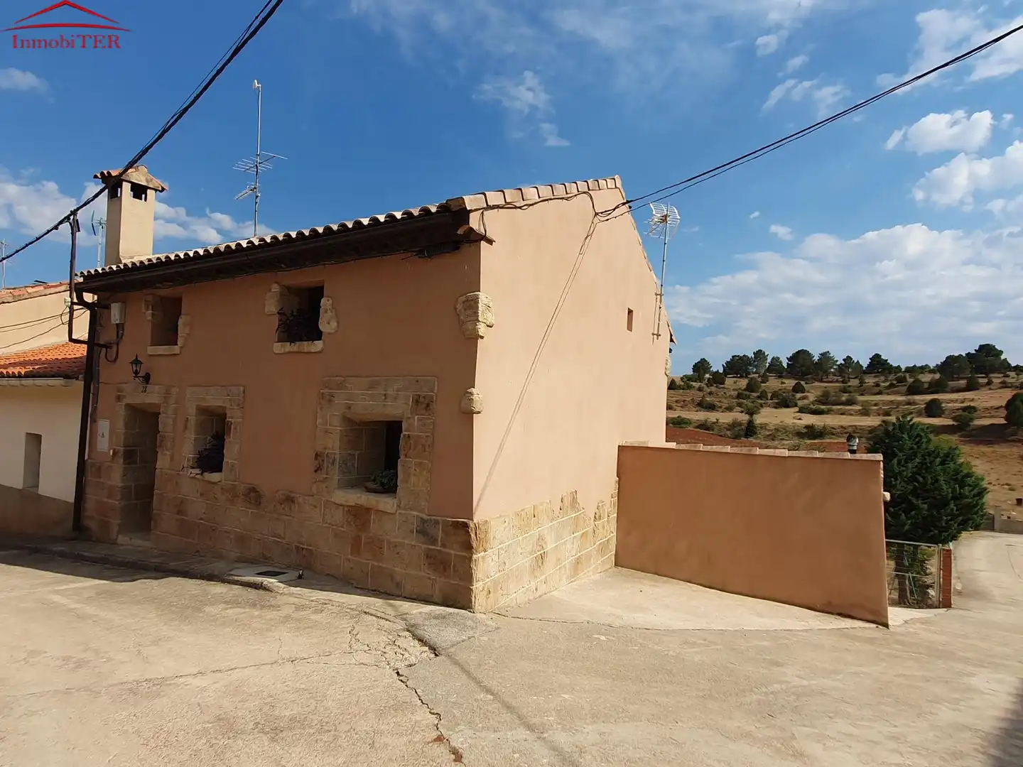 Vista exterior de Casa o chalet en venta en Rubiales con Calefacción, Jardín privado y Trastero