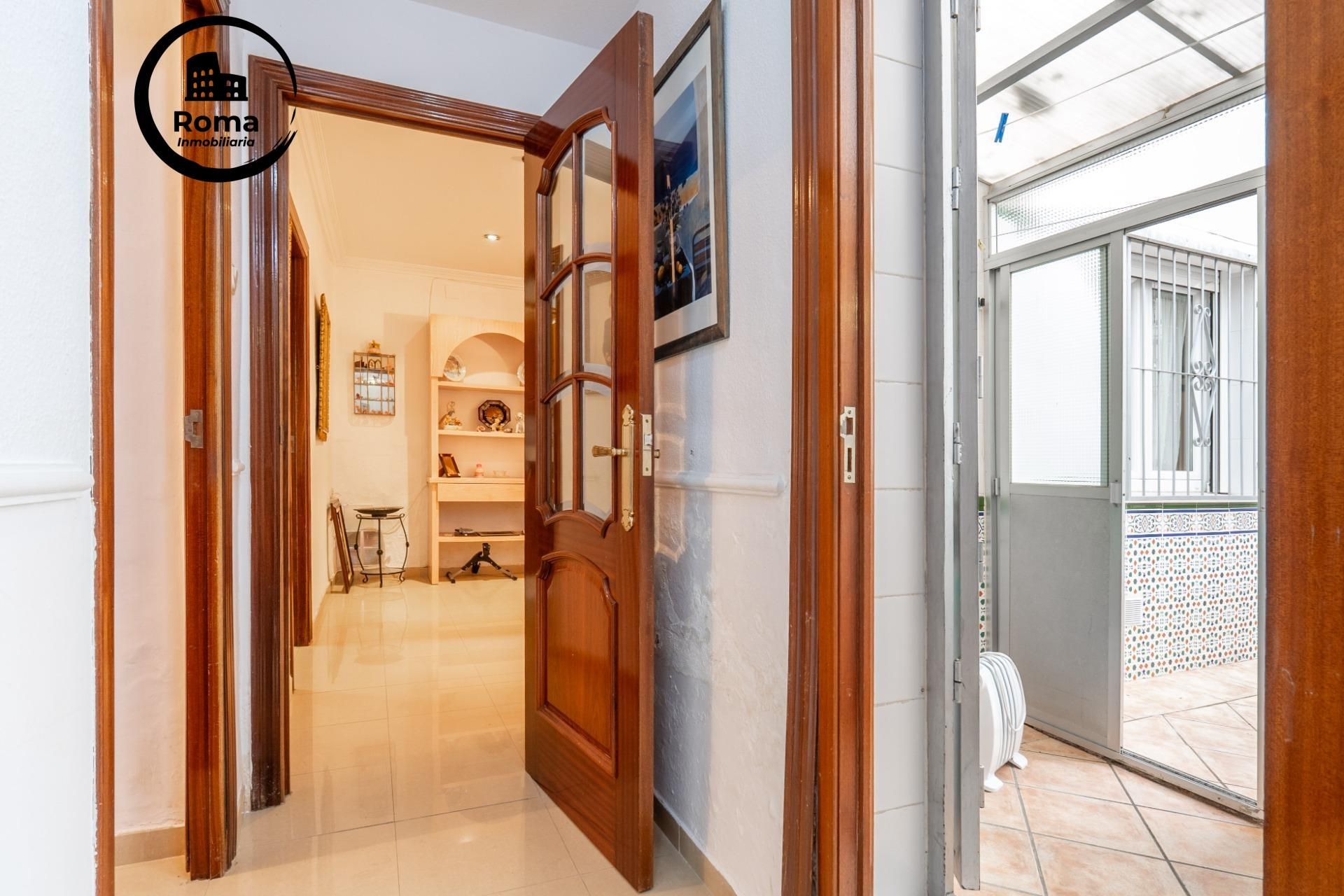 Piso en venta en  Granada Capital con Aire acondicionado, Jardín privado y Trastero