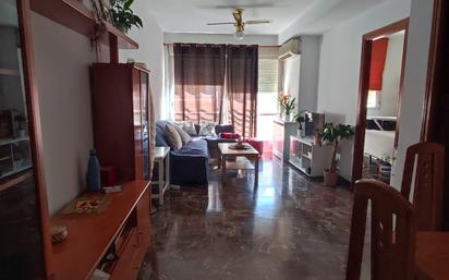 Living room of Flat to rent in  Granada Capital  with Air Conditioner