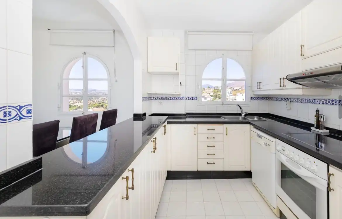 Ático con piscina en venta en Lugar Urbanizacion Riviera Andaluza, imagen 6