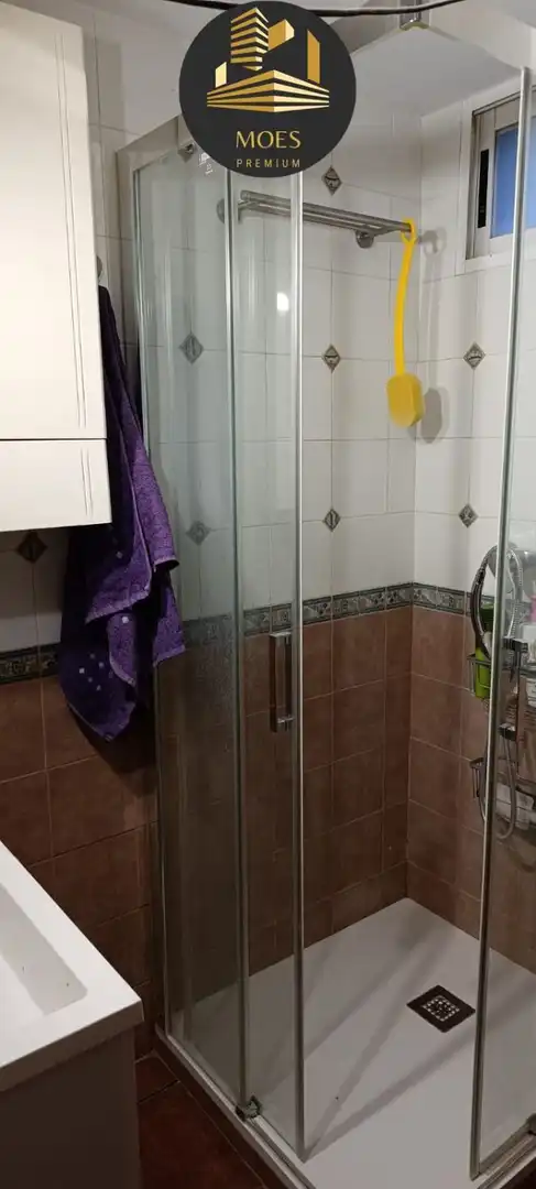 Bathroom of Houses for sale in Jaén  with Air Conditioner, Heating and Terrace