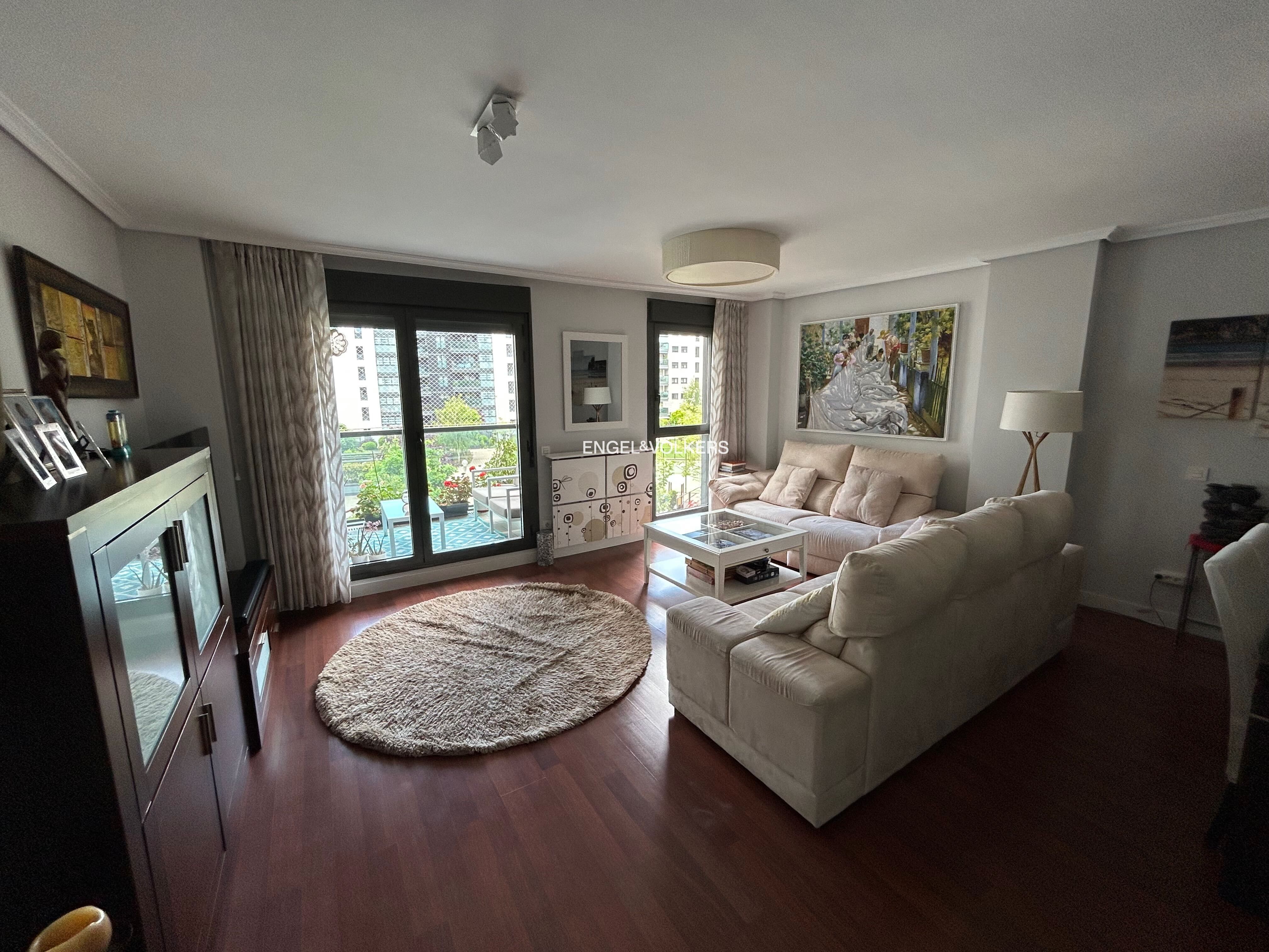Apartament de lloguer a Calle de Cirauqui, Las Tablas