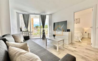 Sala d'estar de Apartament en venda en Arona amb Terrassa