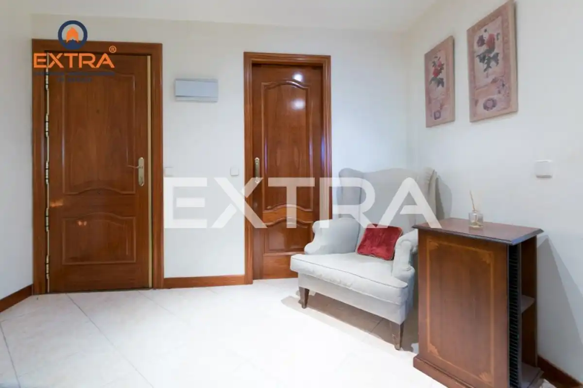 Schlafzimmer von Wohnung zur Miete in Madrid mit Klimaanlage, Heizung und Parkett