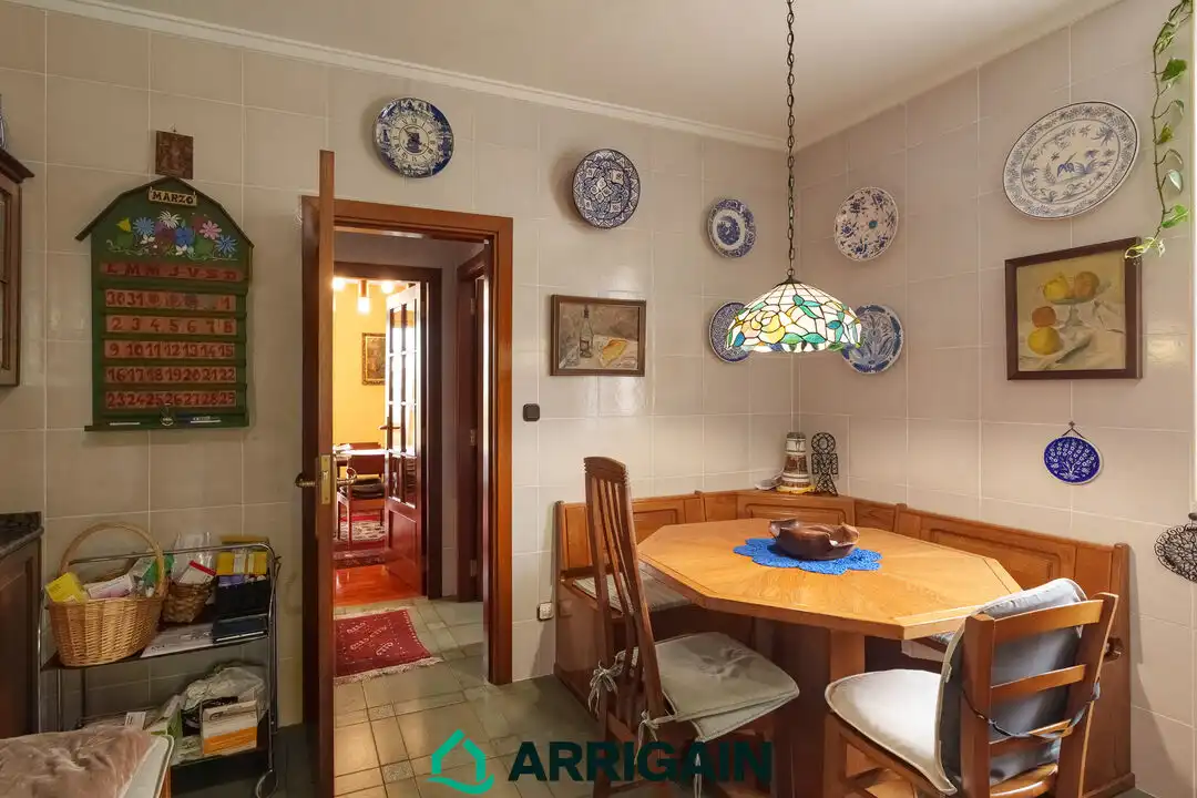 Comedor de Casa o chalet en venta en Irun  con Calefacción, Jardín privado y Terraza