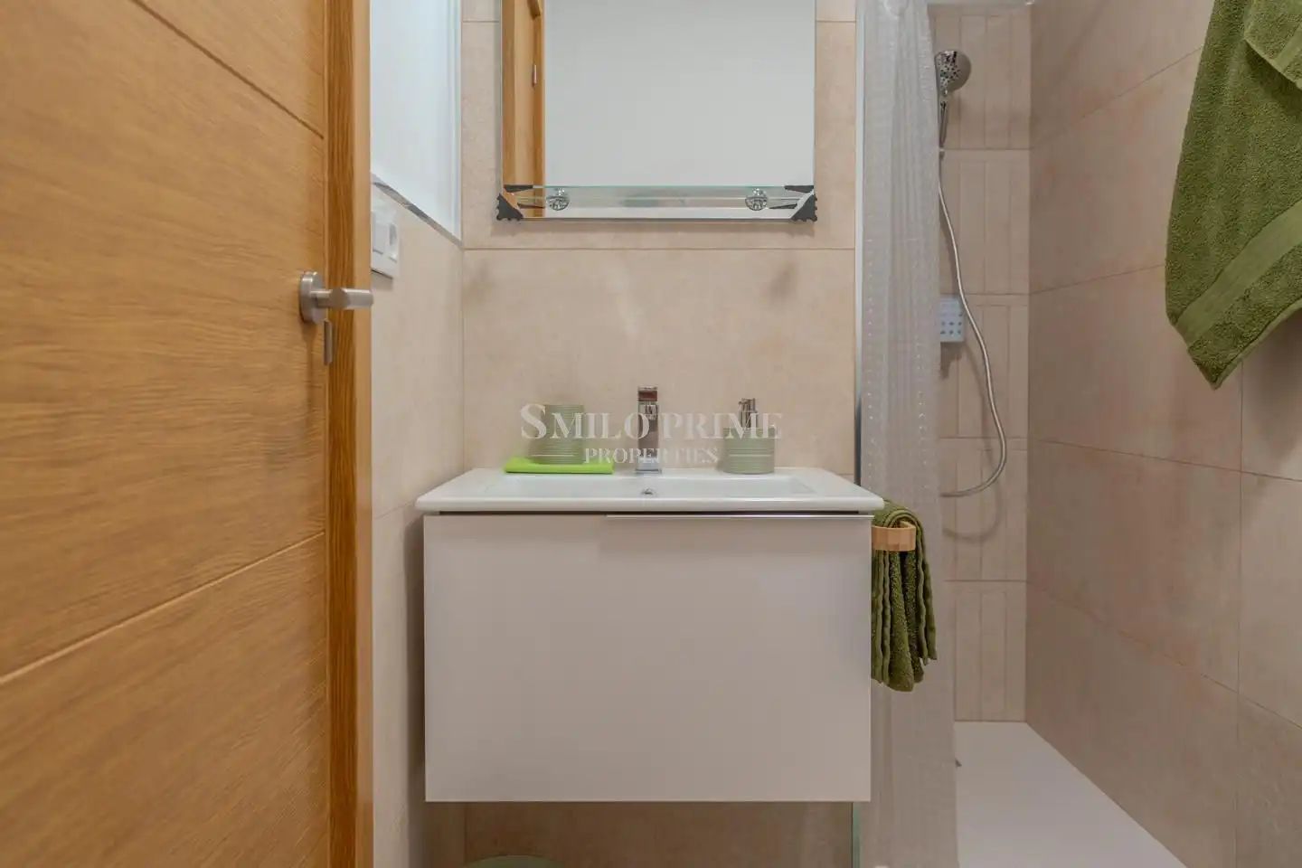 Baño de Ático de alquiler en Guía de Isora con Terraza, Trastero y Amueblado