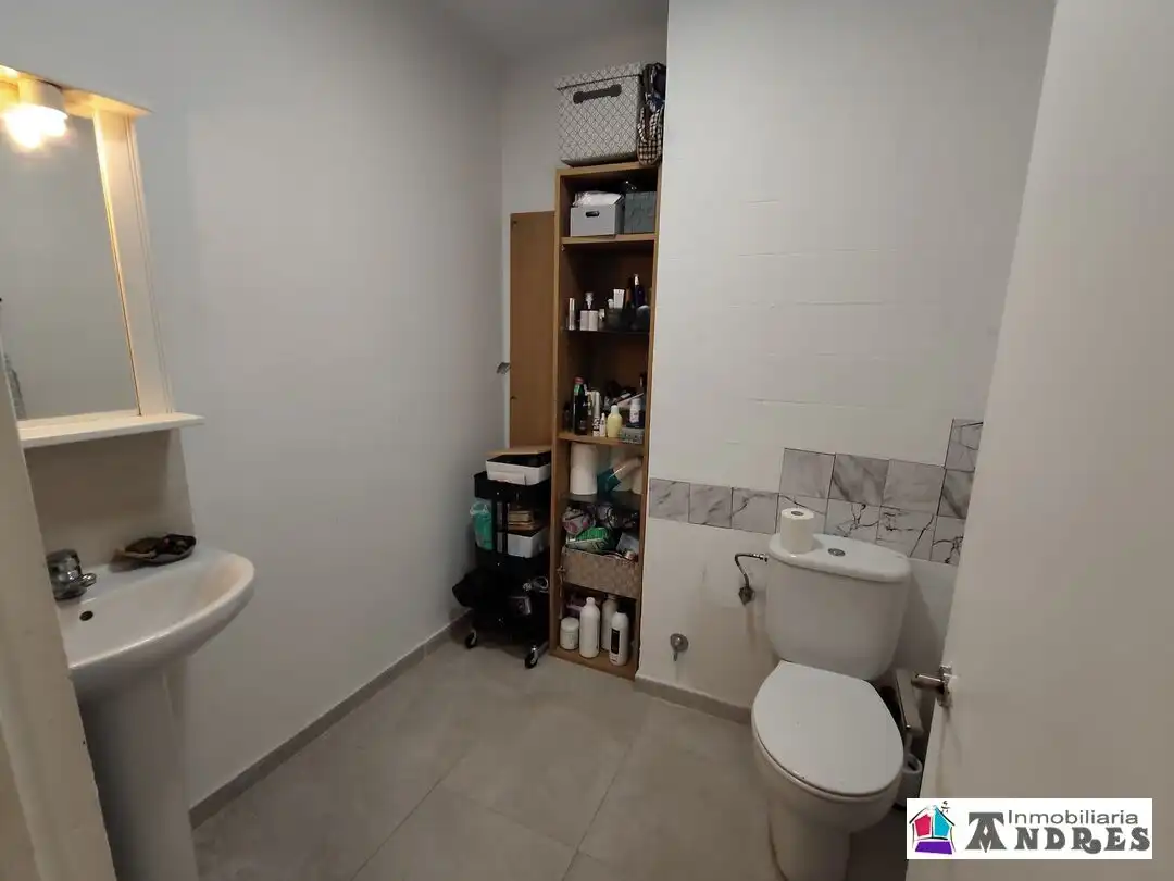 Badezimmer von Wohnung zum Verkauf in Bermeo mit Heizung, Terrasse und Abstellraum