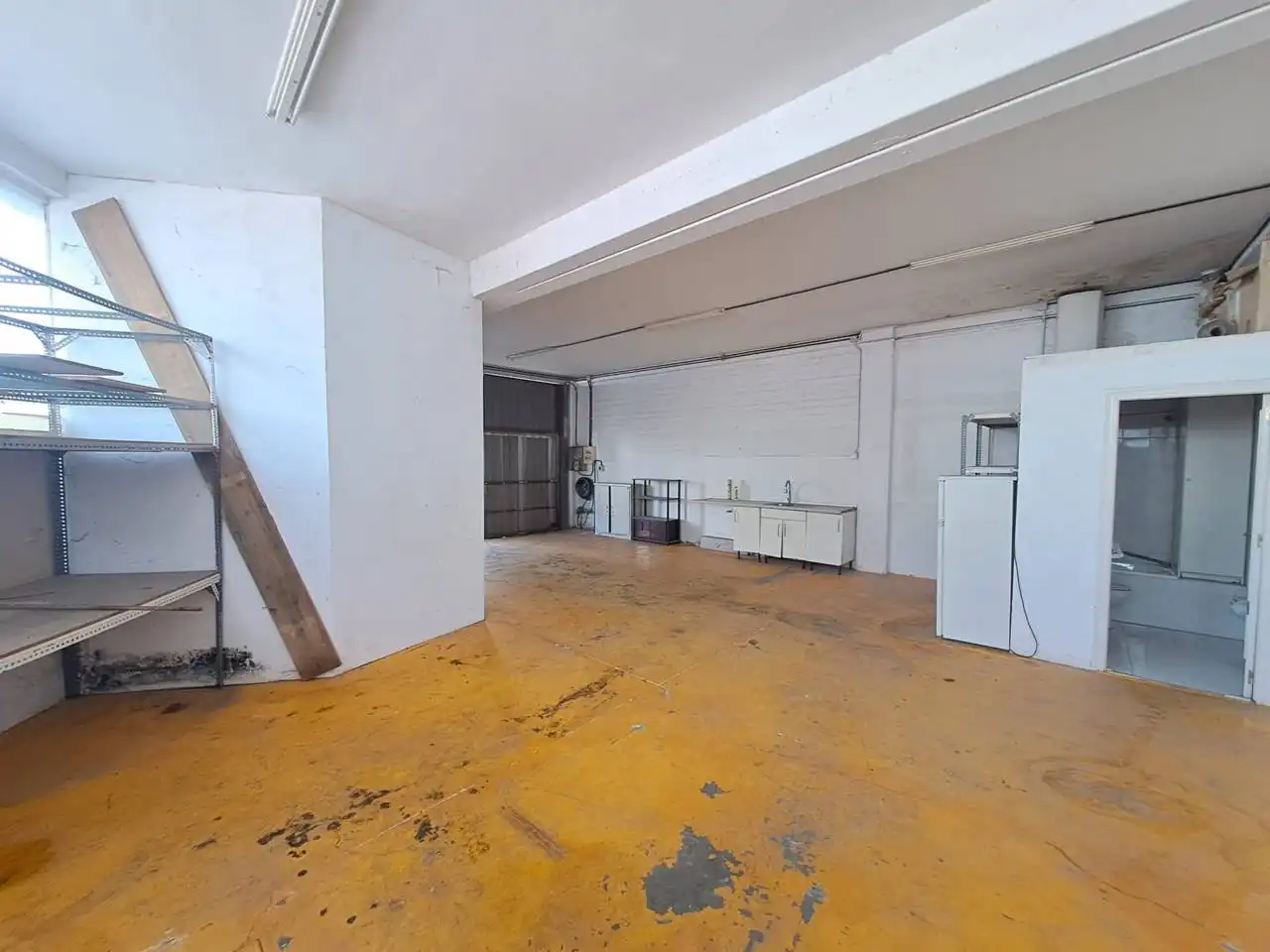 Industrial buildings for sale in Burgos