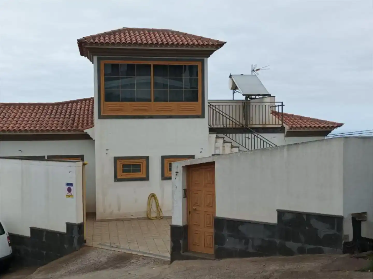 Vista exterior de Casa o xalet en venda en San Juan de la Rambla amb Balcó