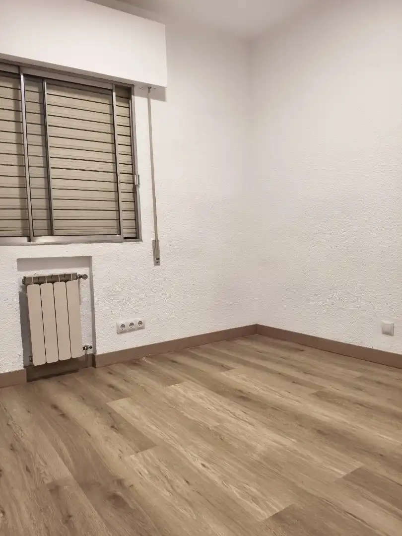 Piso de alquiler en Alcorcón con Calefacción, Terraza y Horno