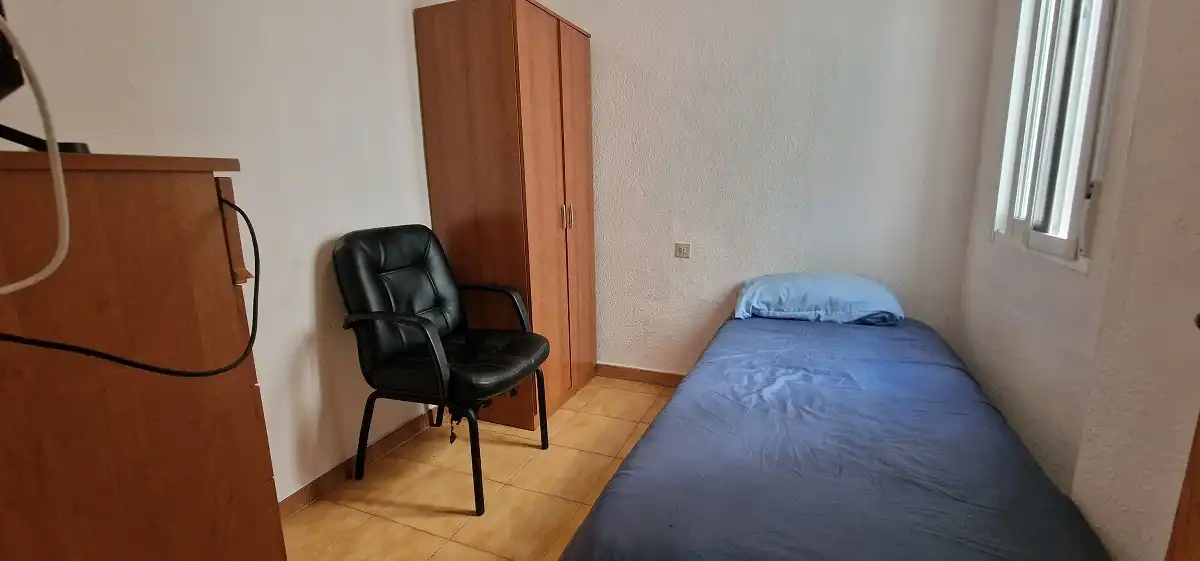 Habitación de Casa adosada en venta en Santa Pola con Terraza, Amueblado y Balcón