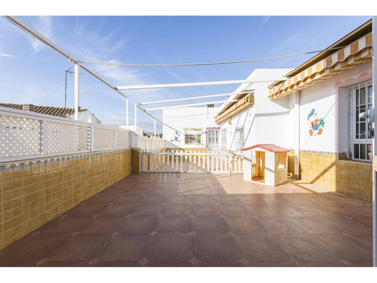 Vista exterior de Casa o chalet en venta en Cartagena con Jardín privado, Terraza y Alarma