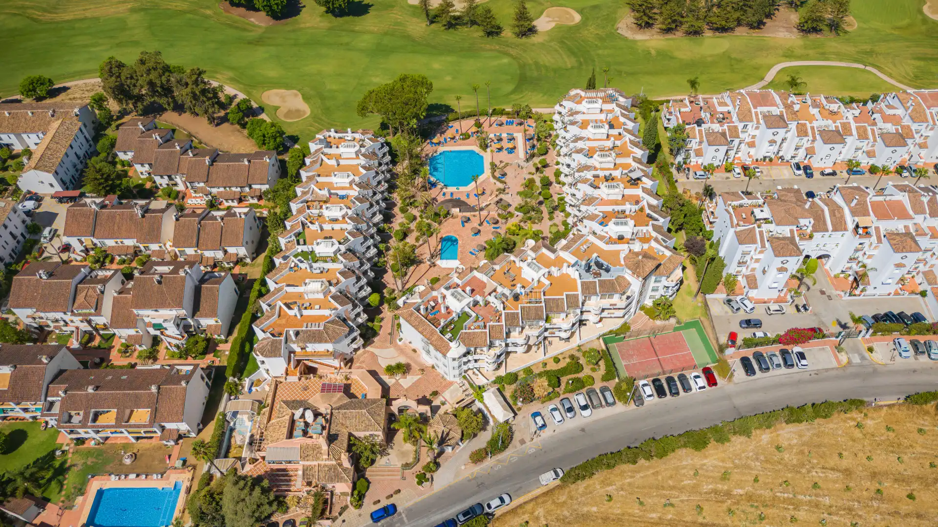 Exterior view of Ground floor for sale in Mijas  with Air Conditioner, Terrace and Swimming Pool