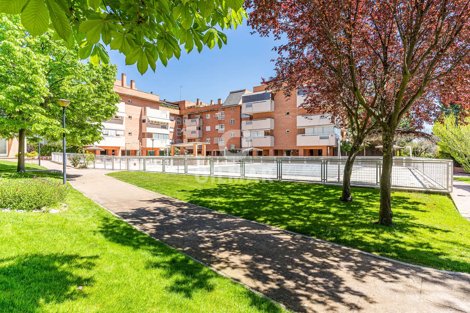 Exterior view of Ground floor for sale in Pozuelo de Alarcón  with Heating, Private garden and Storage room