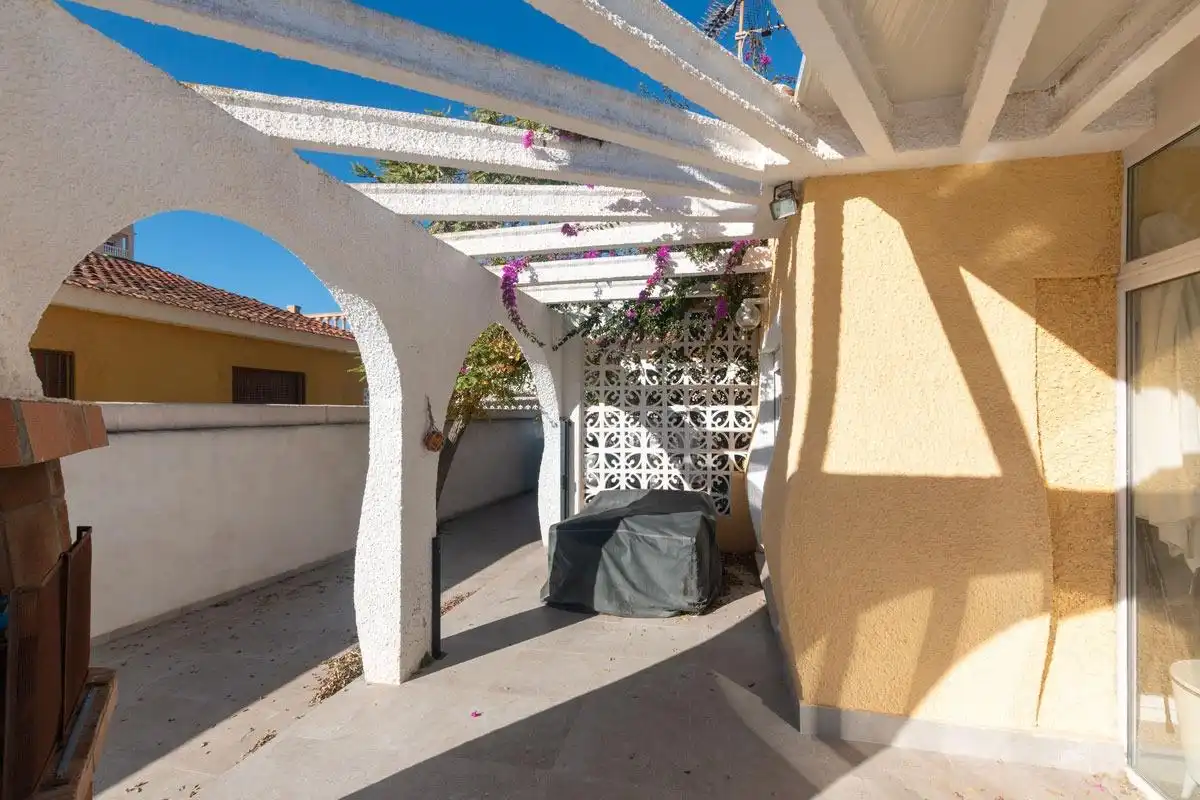 Terraza de Casa o chalet en venta en Torrevieja con Aire acondicionado, Terraza y Trastero