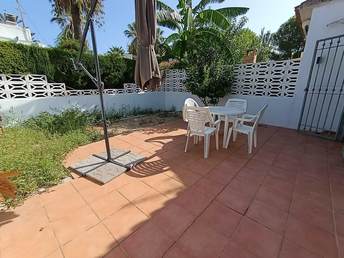 Terrassa de Casa adosada de lloguer en Dénia amb Aire condicionat, Calefacció i Jardí privat