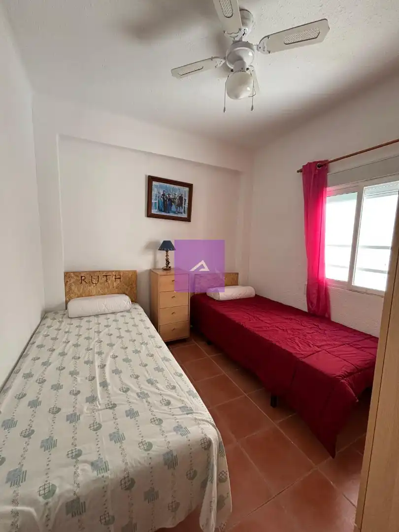 Dormitori de Apartament en venda en Sueca amb Aire condicionat, Terrassa i Moblat