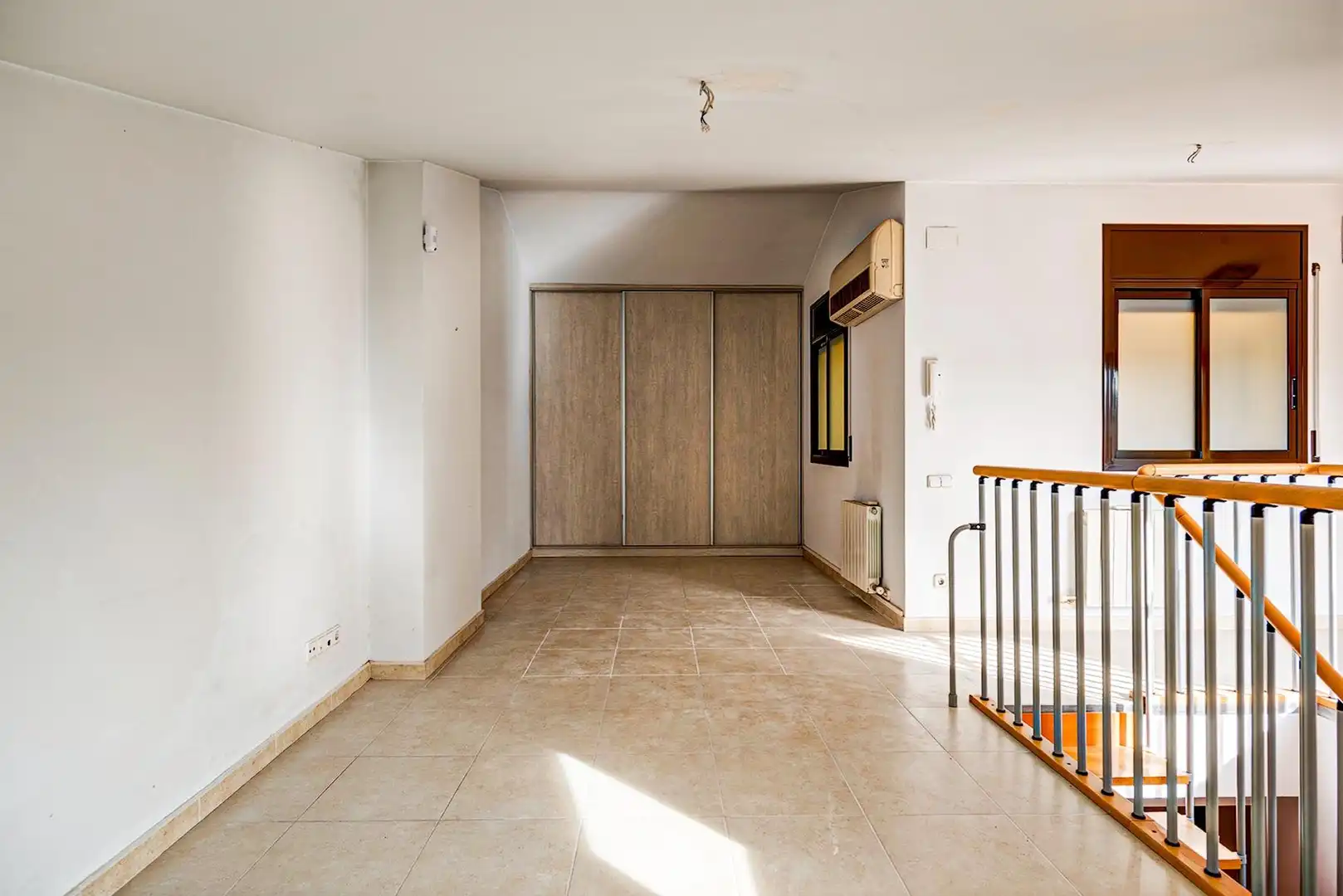 Maisonette zum Verkauf in Igualada mit Klimaanlage, Heizung und Terrasse