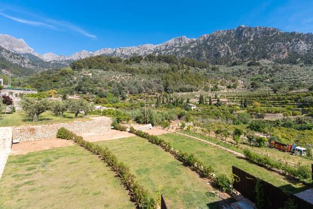 Casa adosada en Venta en Fornalutx