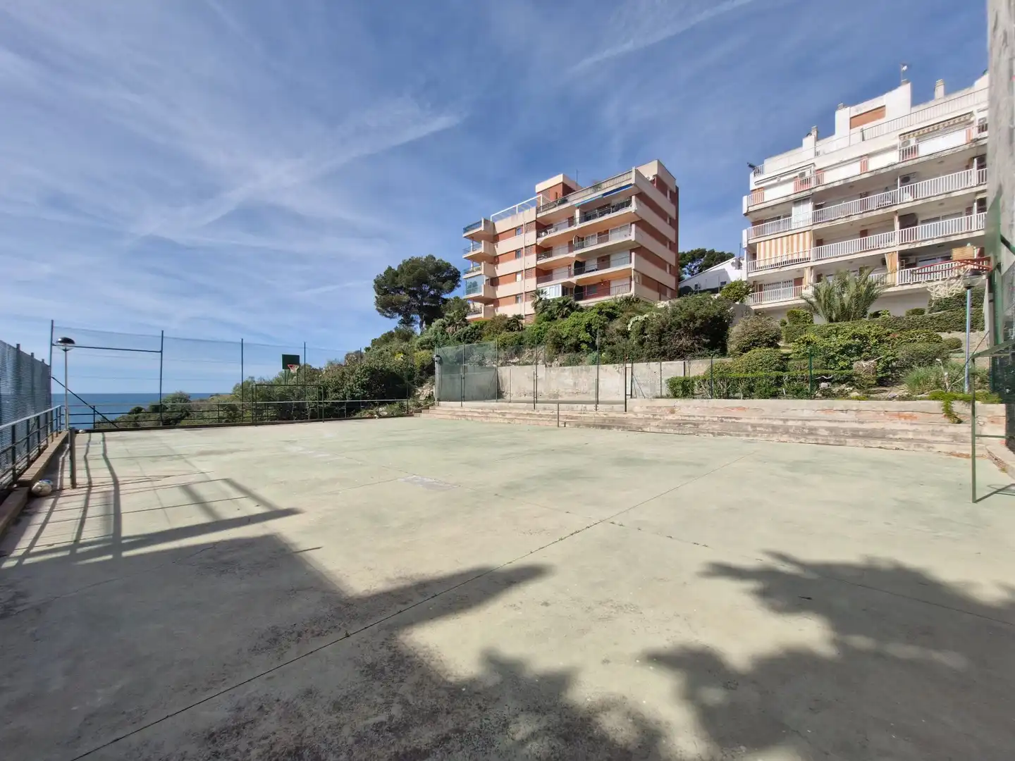 Aparcament de Apartament en venda en Salou amb Aire condicionat, Terrassa i Traster