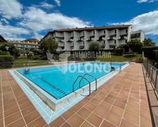 Piscina de Apartament en venda en Labastida / Bastida amb Terrassa, Moblat i Piscina comunitària