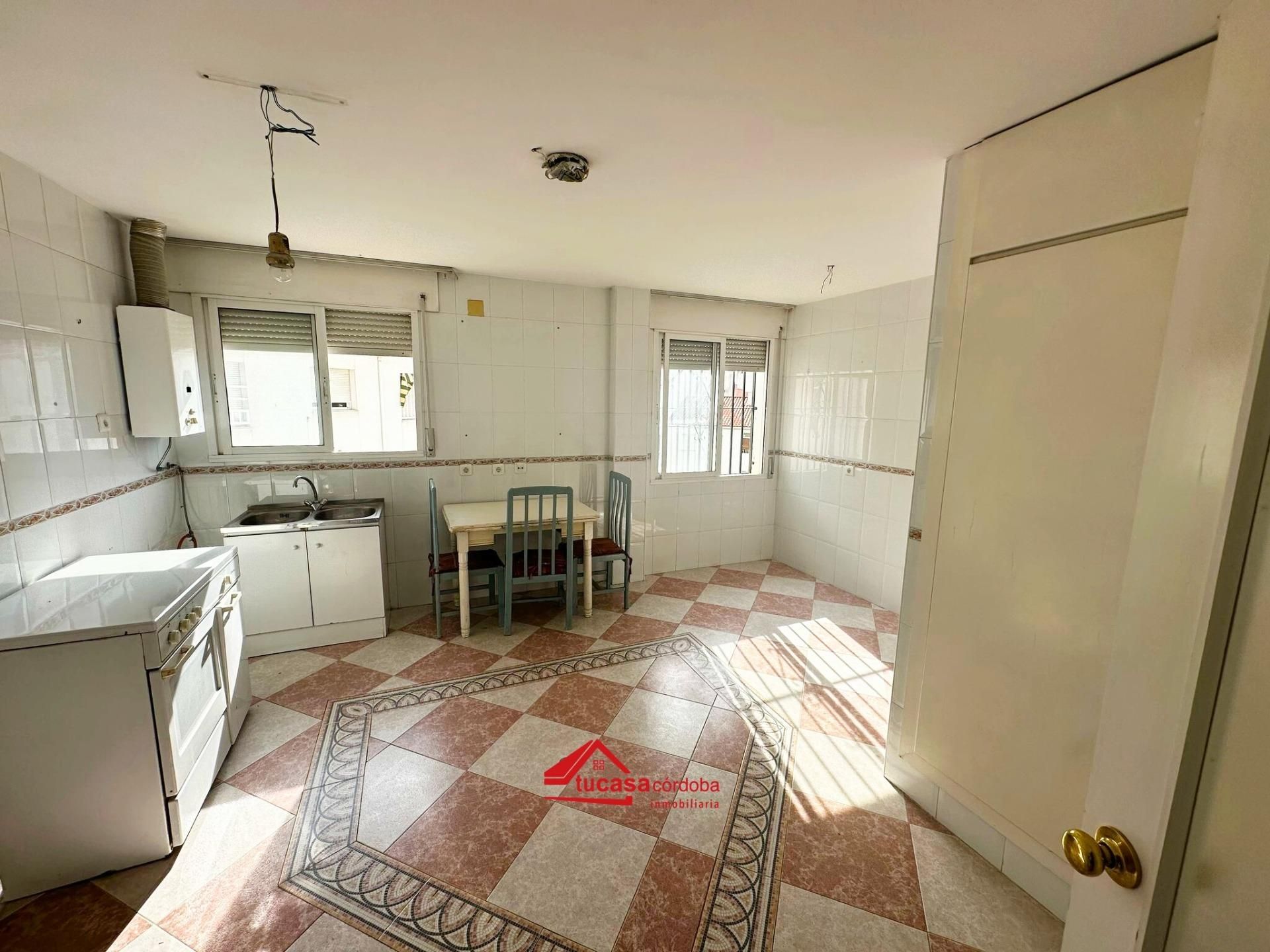Cuina de Pis en venda en  Córdoba Capital amb Aire condicionat, Calefacció i Terrassa