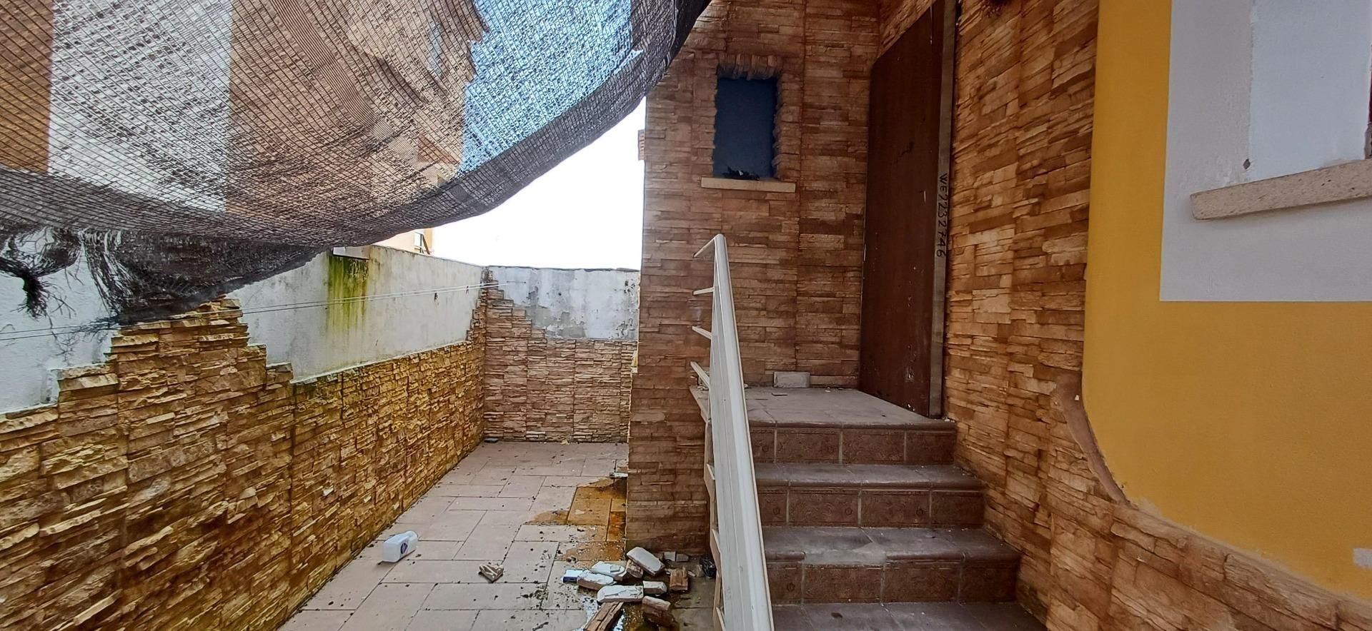 Exterior view of Single-family semi-detached for sale in Talayuela