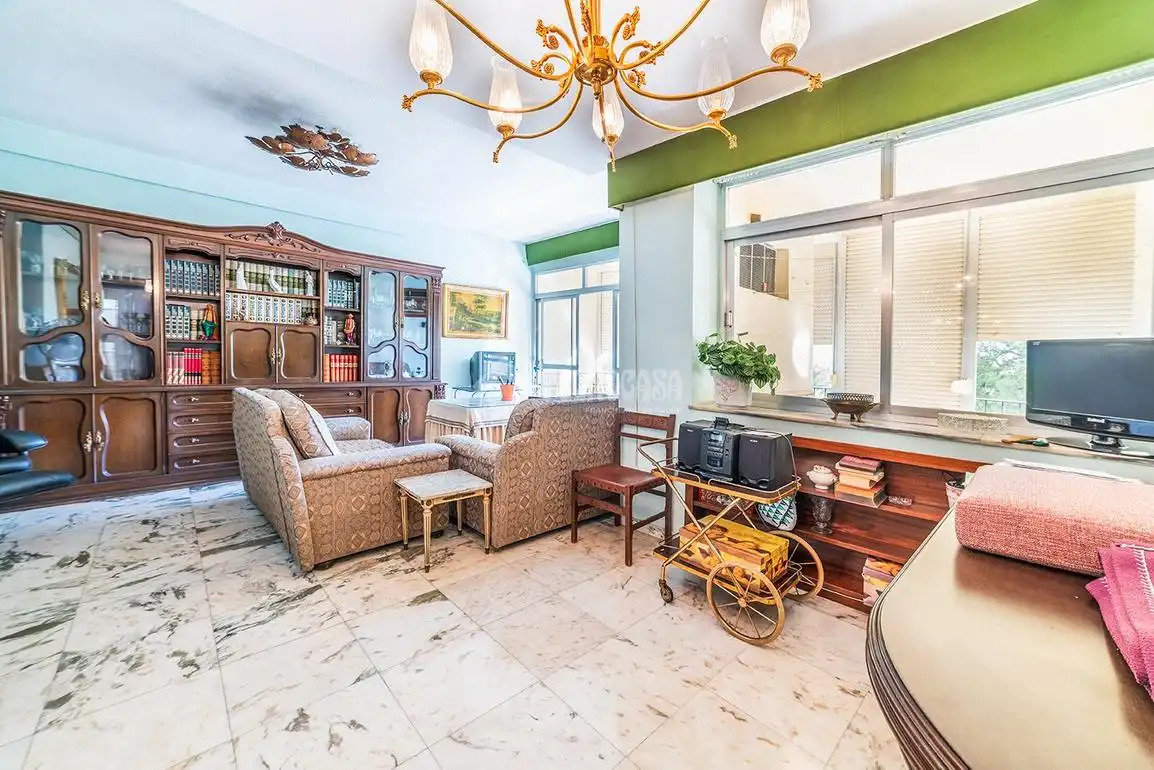 Sala de estar de Piso en venta en Sevilla con Calefacción y Terraza