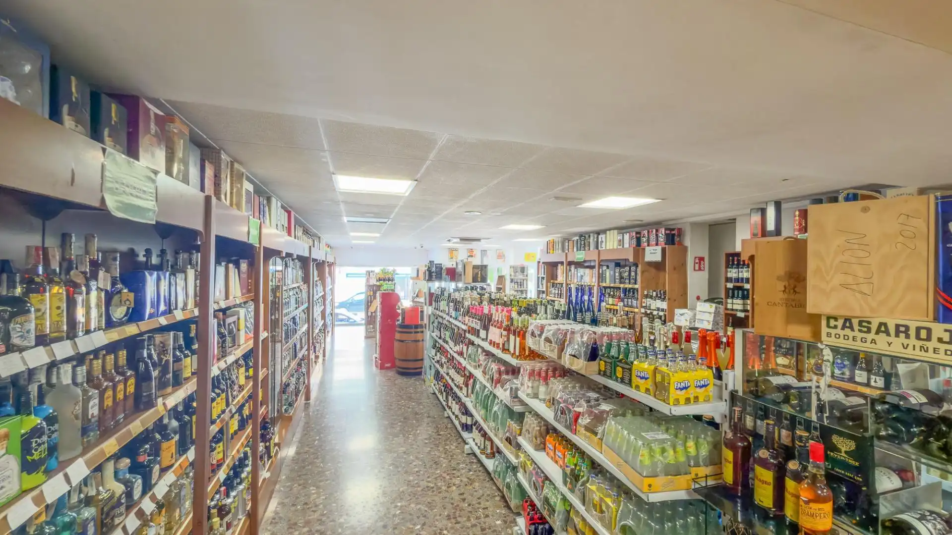 Locale commerciale in affitto a Avenida Avenida Sandoval, imagen 9