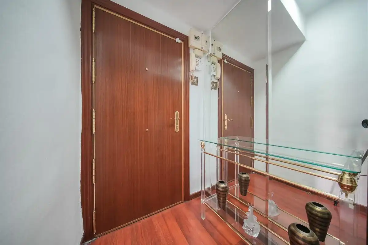 Flat for sale in Madrid  with Heating, Private garden and Terrace